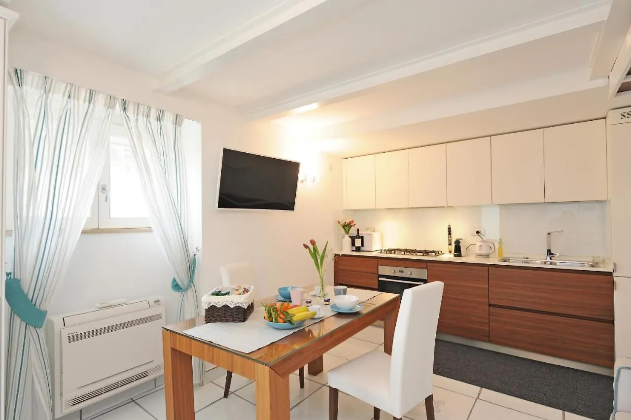 Apartment Gio Suite Amalfi Italien